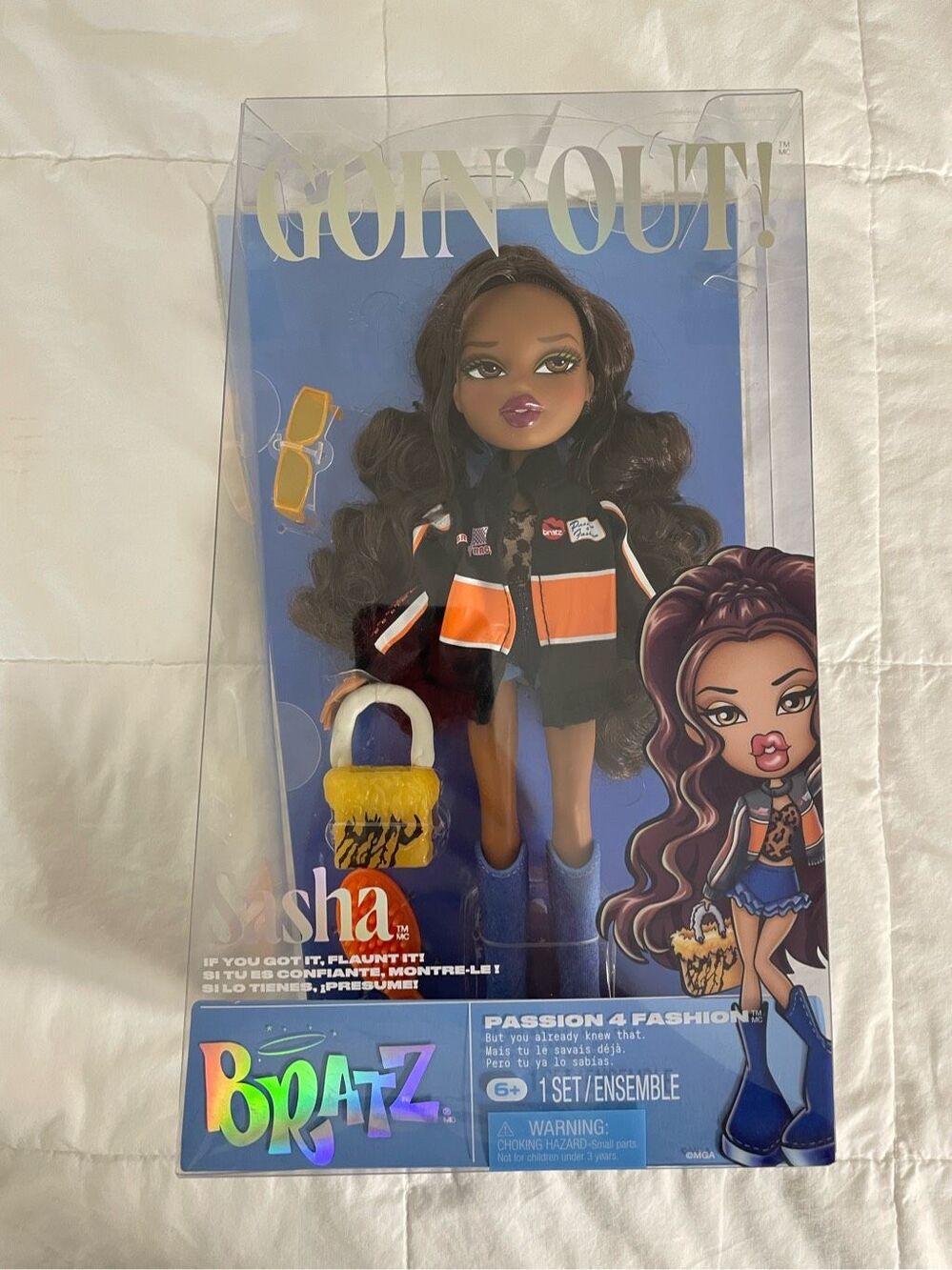 Bratz Sasha Bunny Boo Flaunt It Goin Out! New